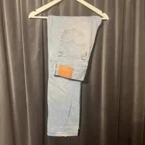 Levis 501 - Levis 501 i bra skick, storlek w32 l32,