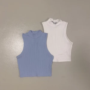 Topp - Säljer dom för 50kr styck, jättefina till sommaren🥰 Storlek M på båda Perfekta bas plag till en snygg outfit!