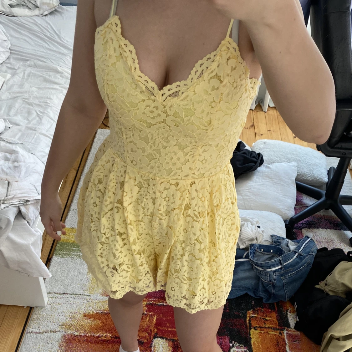 Gul Spets romper - 91