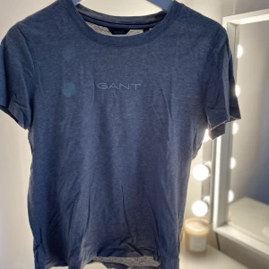 Gant tröja  - Nästan helt ny tröja används ca 1-2 gånger💖