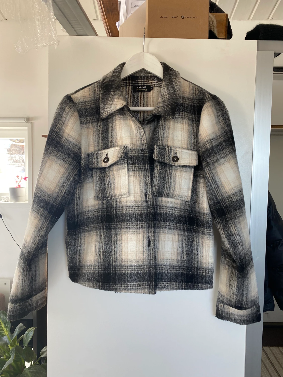 Tunn vår/höst jacka 