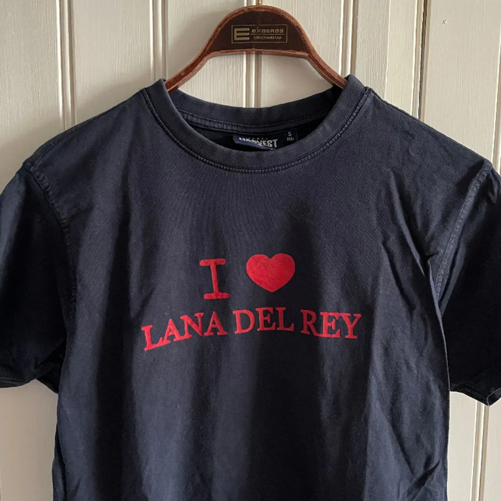 Lana del Rey tröja!. T-shirts.