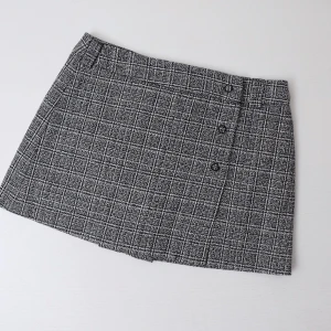 Benetton skirt - Excellent condition. Benetton brand. Size S. 