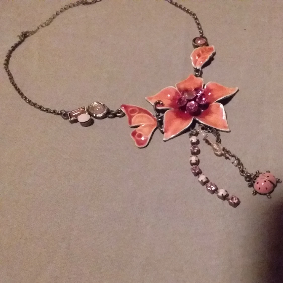 Unikt handgjort halsband - 91