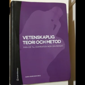 Vetenskaplig teori och metod - Maria Henricson  - studentlitteratur 