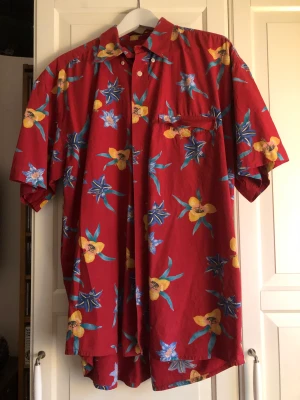 Hawaiiskjorta - Betalar ej frakt