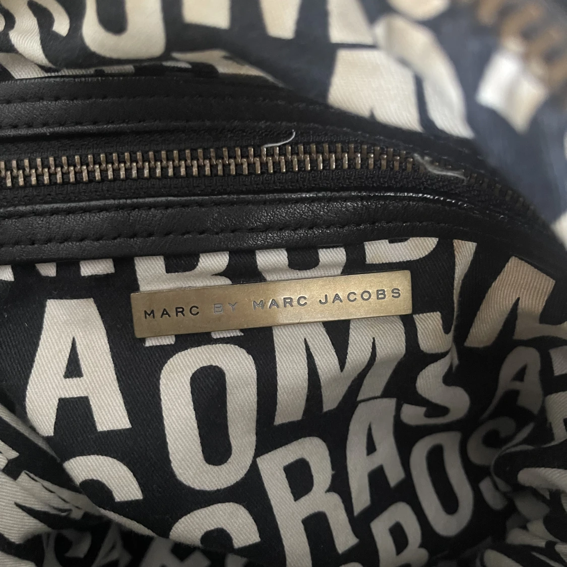 Marc Jacobs väska  - 90