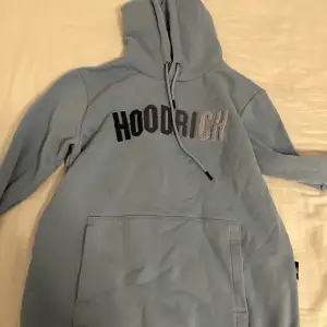Hoodrich hoodie för endast 499kr Använd fåtal gånger 