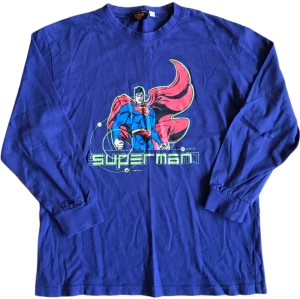 Superman Long Sleeve - .