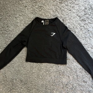 Gymshark topp - Seamless träningstopp från Gymshark i storlek XS. Nypris 449 kr, säljer för 180 kr.