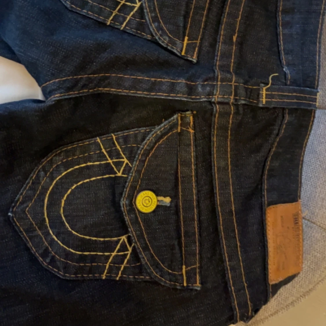 Mörkblå truereligion jeans - 90