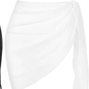 Kjol - Strandkjol från shein. Säljer då jag ej använder längre🤍