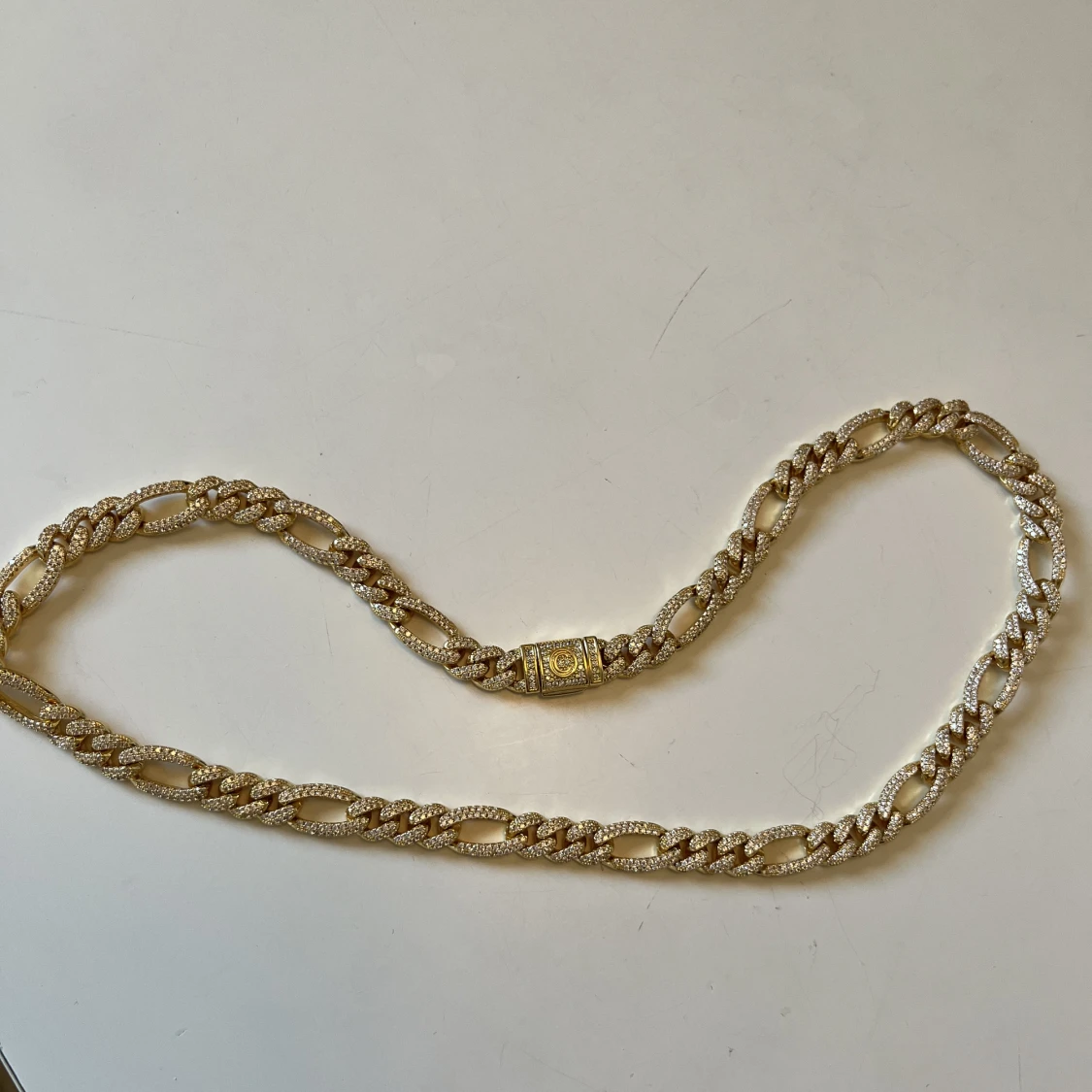 Cernucci halsband 55cm guld