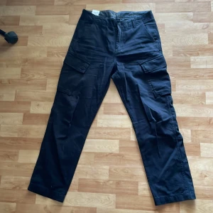Levis Cargopants - Levis cargopants svarta  W:30 L:30