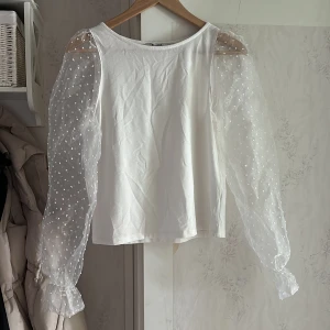 Topp - Jättesöt topp från nakd i nyskick. Storlek Xs