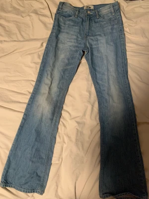 Acne jenas - acne jeans denim 27/32 l.u.v brush flared luv love