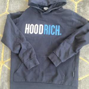 Hoodrich hoodie storlek M passar S också, sällan använd