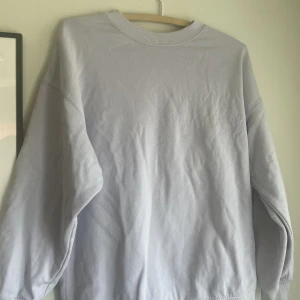 Hoodie - Lila hoodie 