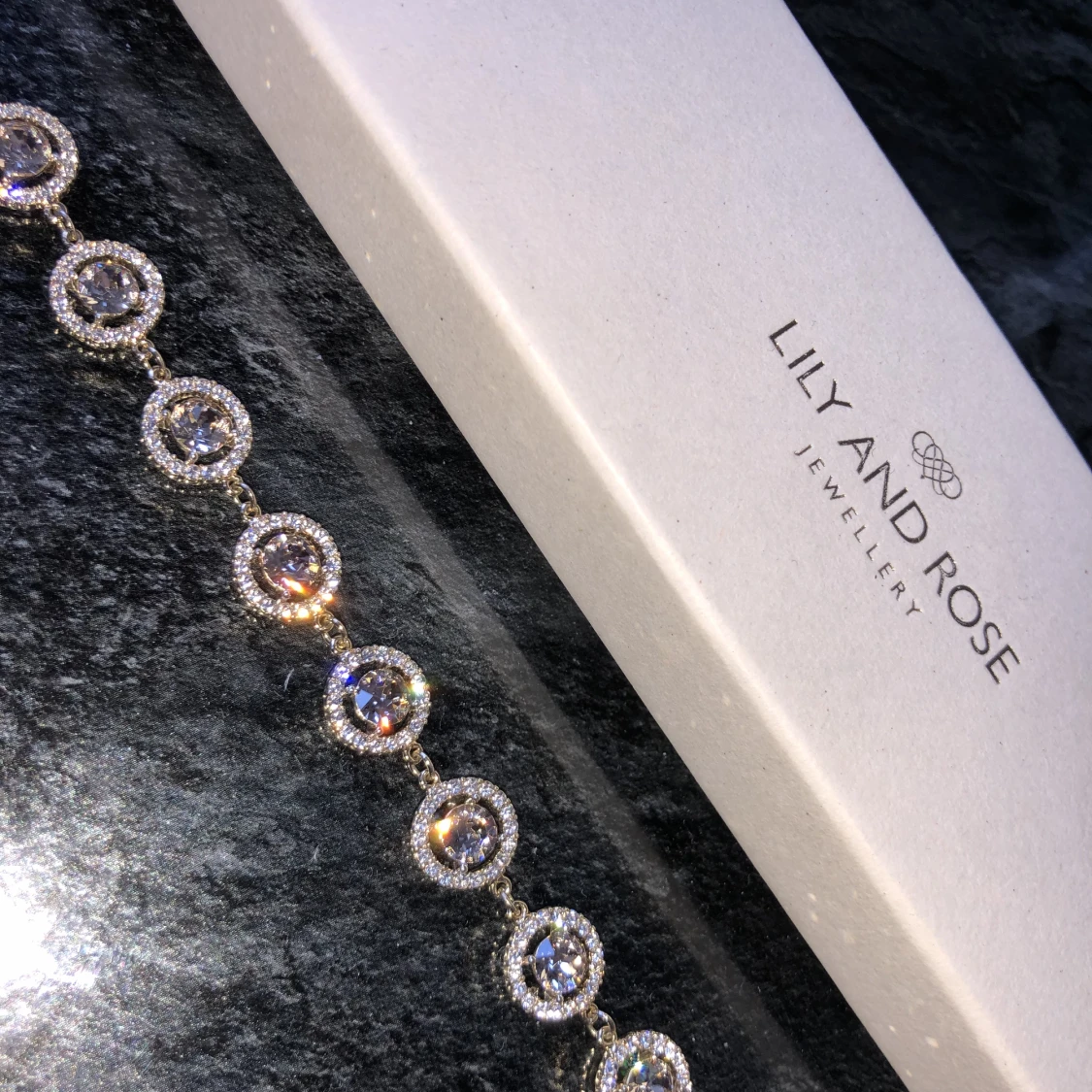 Lily and Rose armband