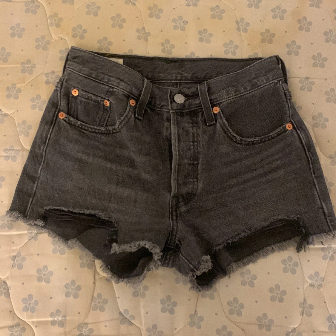 Levis Shorts - 90