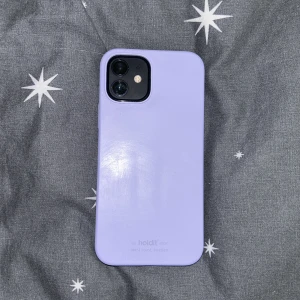 Holdit skal  - Säljer nu mina skal till min gamla mobil. Pris är diskuterbart. Skicket på alla är bra, vissa är knappt använda