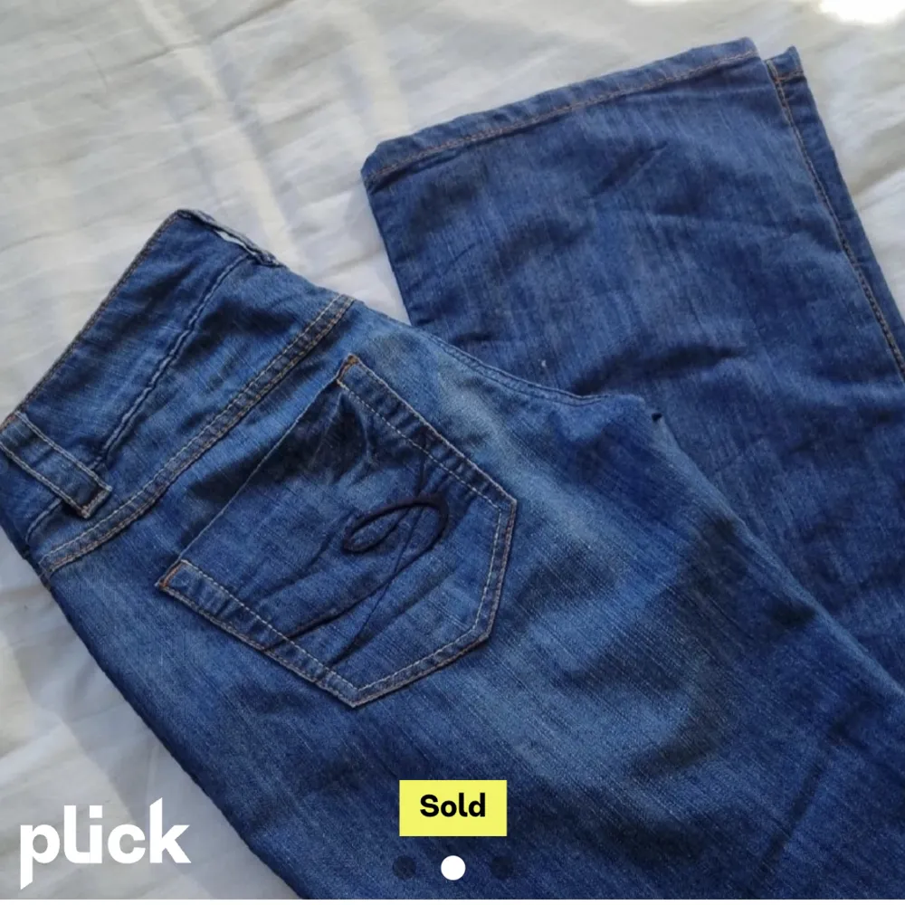 Köpta för ca 1 månad sedan men de har inte använts då de var alldeles för stora för mig då jag tänkte fel vid storlek. Jeans & Byxor.