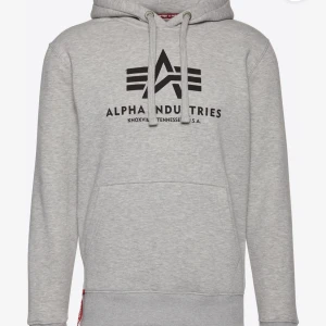 Alpha Industries hoodie  - Inga synliga defekter eller slitage💘
