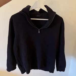 Half zip - För liten max använd 5 gånger