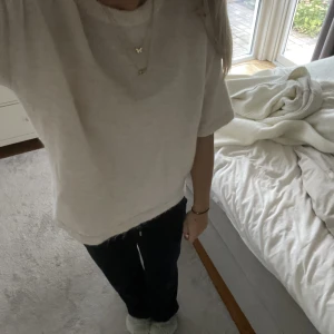 Stickad tshirt - Fin stickad tshirt. Bra skick! 