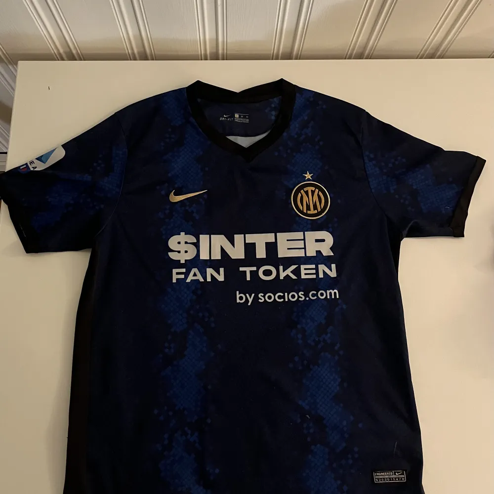 Inter Home 2023/2024 Storlek M. T-shirts.