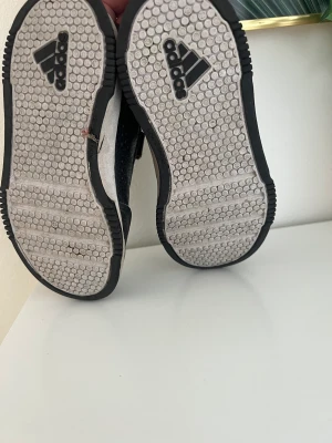 Myket bra skick - Barn skor 