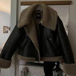 Pilotjacka zara - Strl M Nypris 1195kr