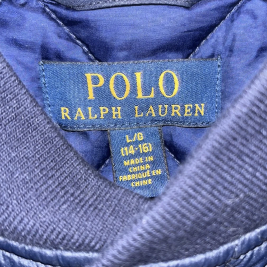 En Ralph lauren jacka// blå och rött märke - 91