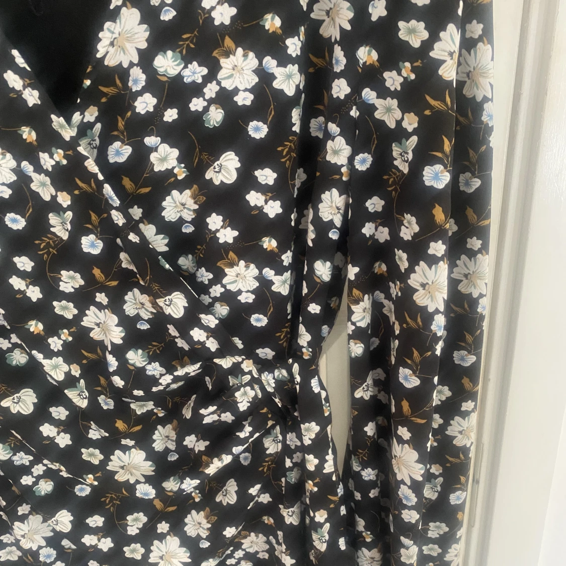 Blommig klänning - 90