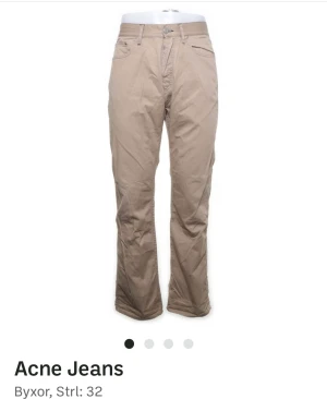 Acne Jeans - Varan har tecken på användning men har varit väl omhändertagen. 