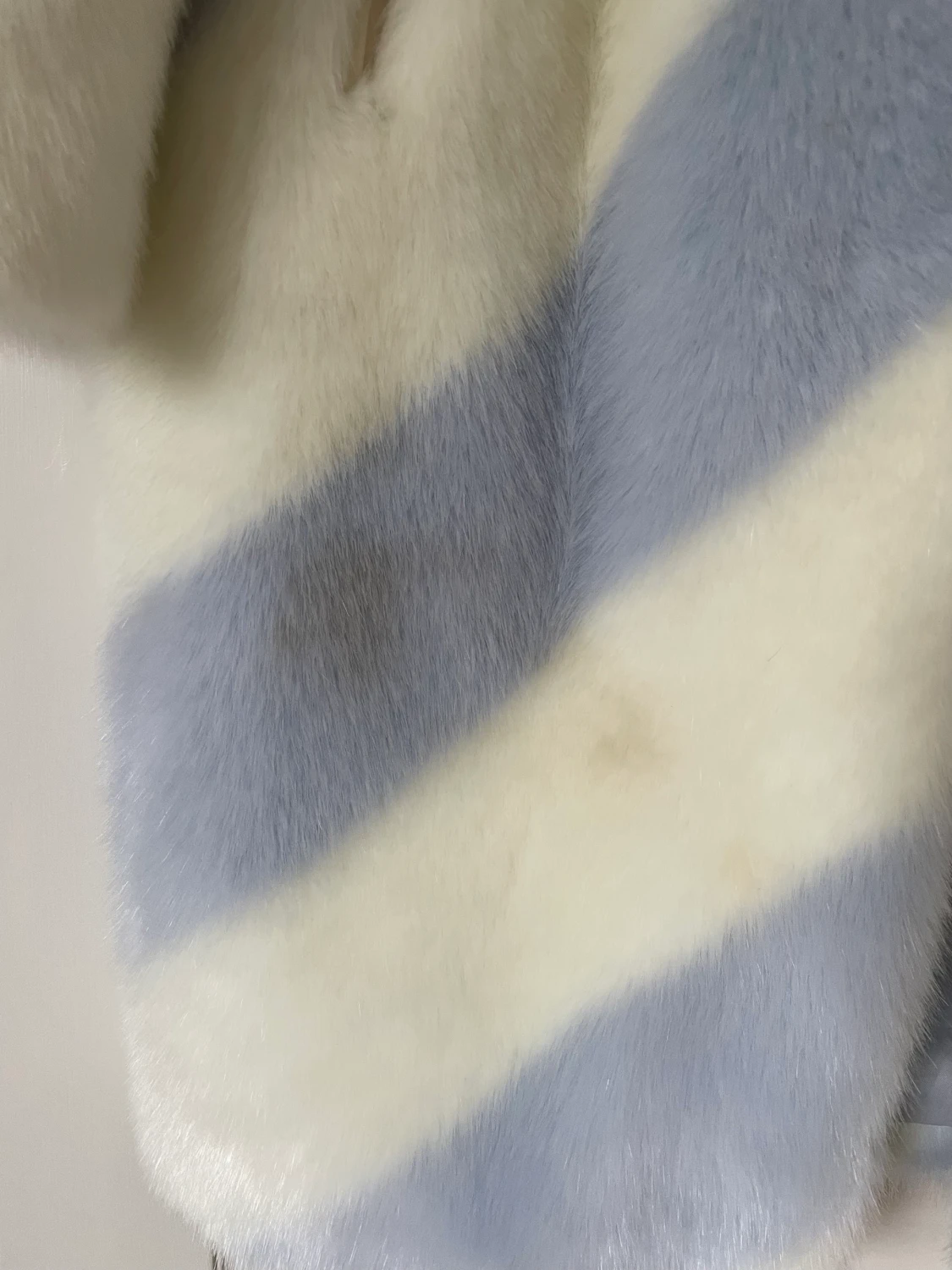 Stand studio fuskpäls - 90