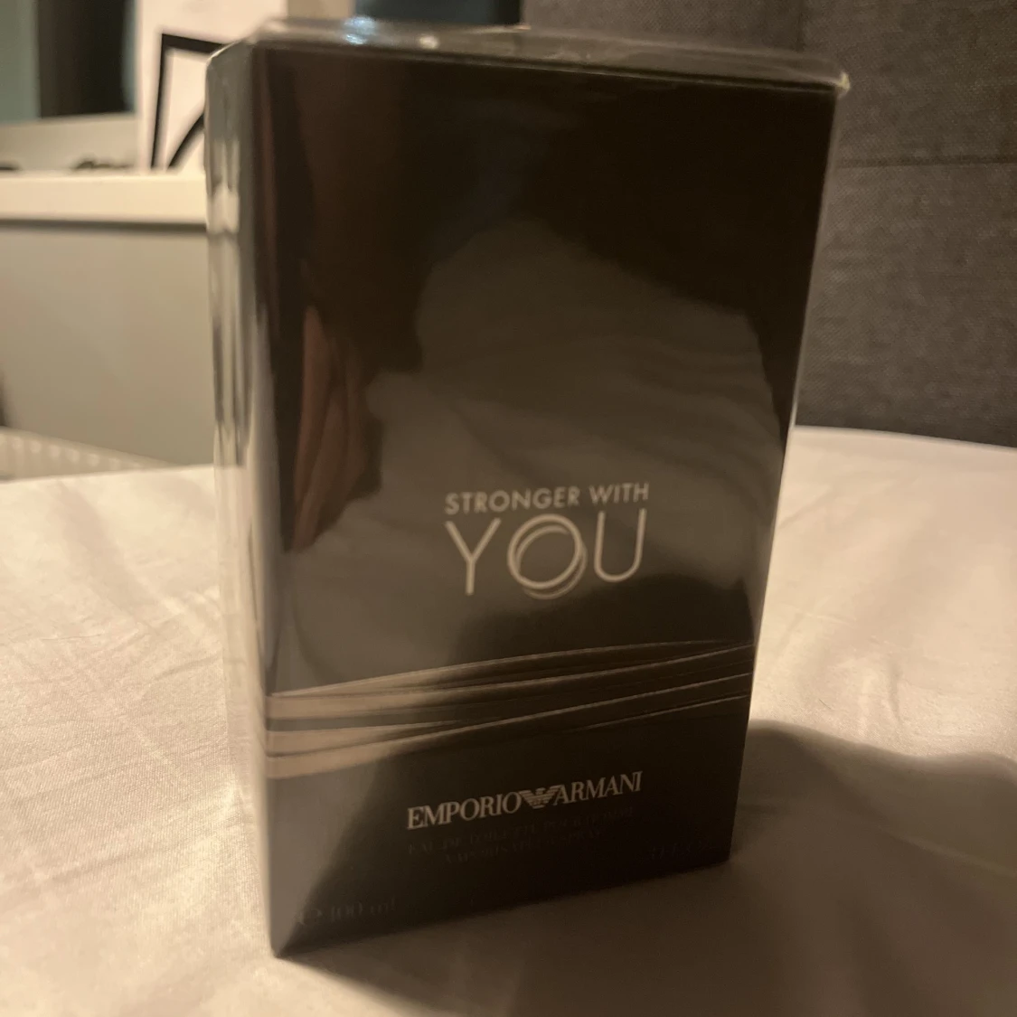 Stronger with you - Armani oöppnad 