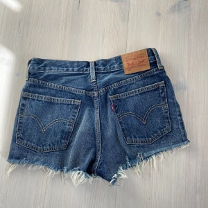 Levis shorts - Fint skick, waist 26