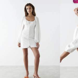 Hel vit klänning från Gina tricot i strl 36, för stor för mig så säljer. Säljer för 160kr + frakt
