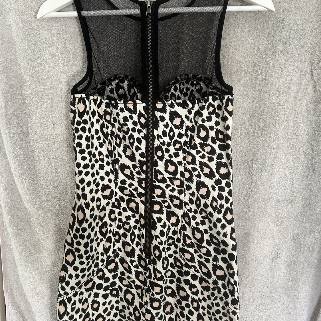 Leopard klänning  - 90