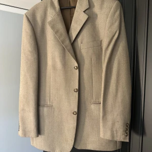 Oversized kavaj  - Den är köpt secondhand