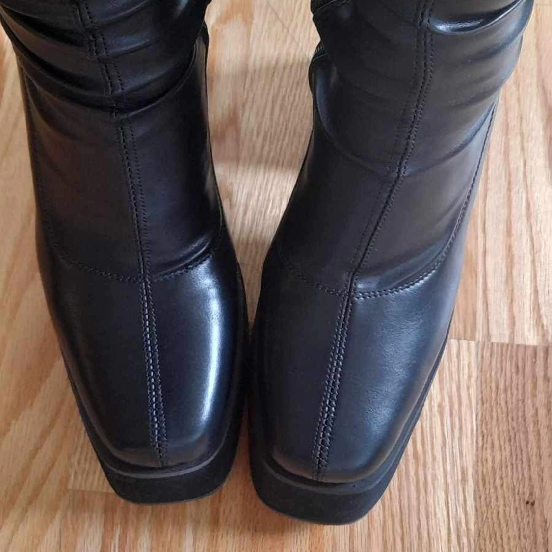 Overknee Koi footwear  - 91