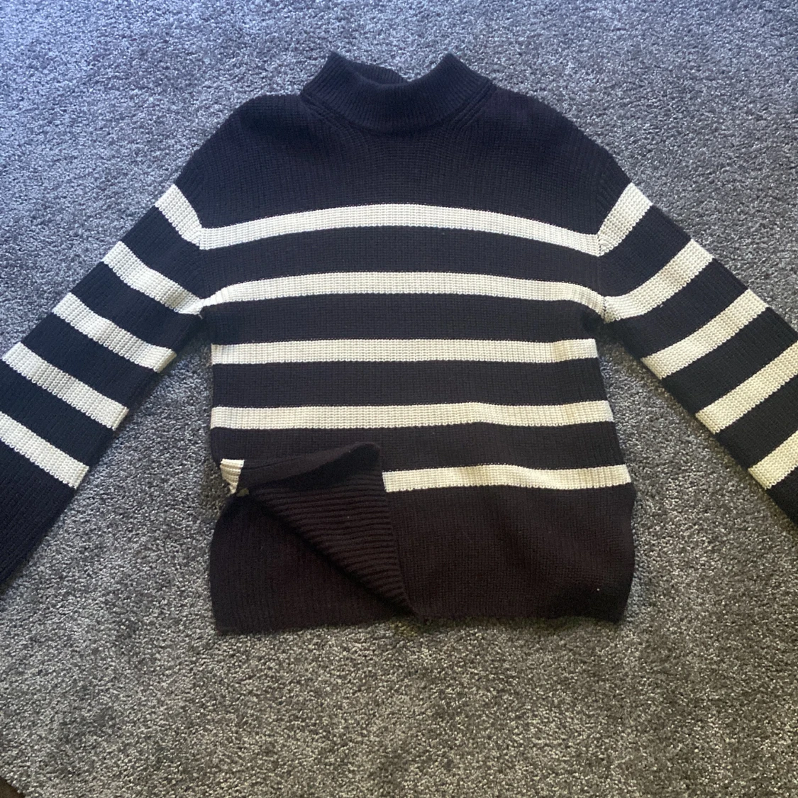 Stickad tröja - 90