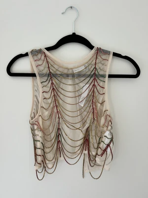 Topp med öppen rygg - Aldrig använd! 