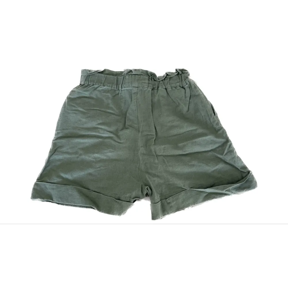 Premium Quality shorts från Gina Tricot. Shorts.