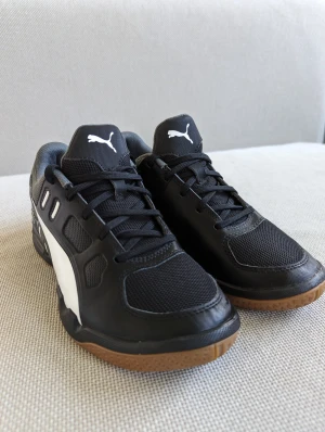 Helt nya Puma  - Puma  Skor Auriz 106148 03 Puma Black/White/ Gum st 37