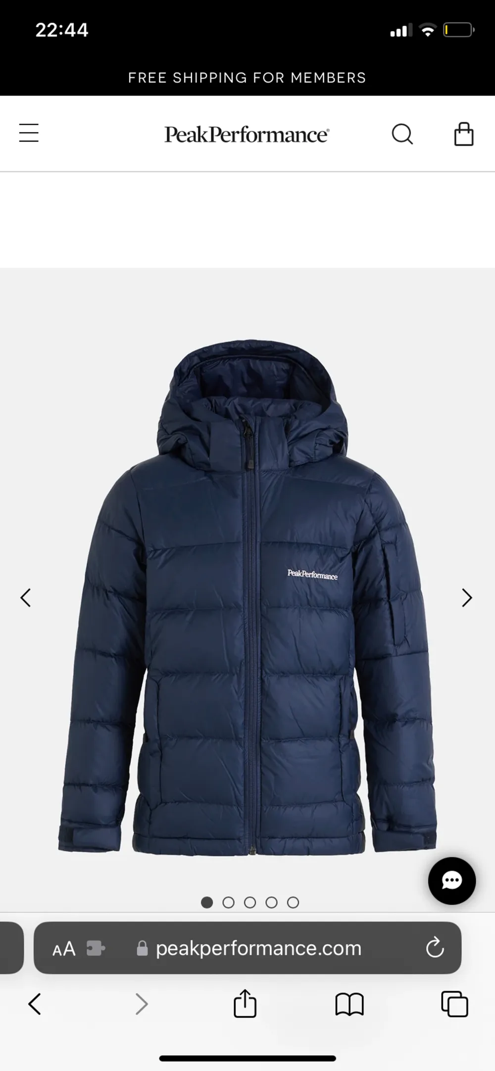 Säljer min peak performance jacka som är köpt för 3000kr. Inga defekter eller så på jackan! den är som ny, passar perfekt nu till vintern! Hör av dig vid intresse! (Pris kan diskuteras). Jackor.