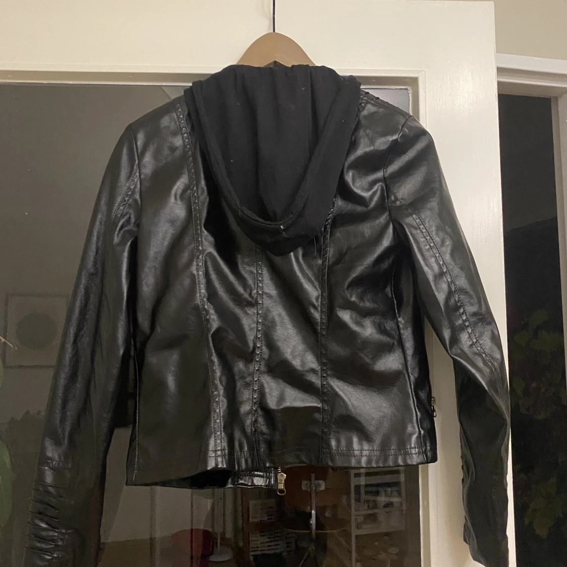 HÖSTJACKA I FAKELÄDER - 91