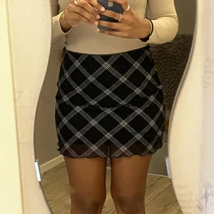 Tjol - Jätte söt tjol jag vill sälja pågrund av att jag inte använder den. Den har aldrig använts.