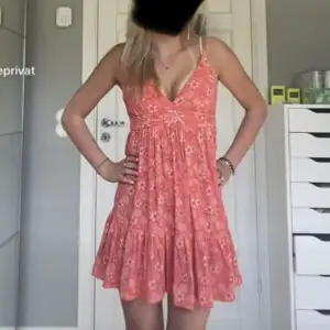 Super fin kort klänning 💗 säljer för 220kr+frakt💗